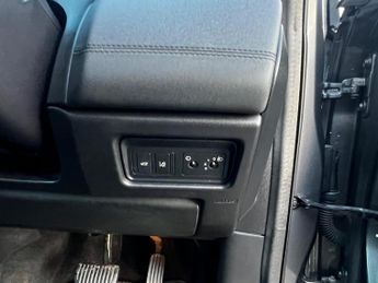 Land Rover Discovery Sport 2.0 TD4 SE Tech Auto 4WD Euro 6 (s/s) 5dr