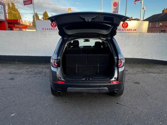 Land Rover Discovery Sport 2.0 TD4 SE Tech Auto 4WD Euro 6 (s/s) 5dr