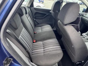 Ford Focus 1.6 Style 5dr