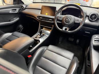 MG MG HS 1.5 T-GDI Excite DCT Euro 6 (s/s) 5dr