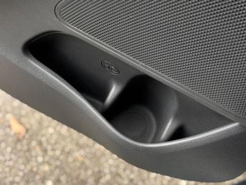 Hyundai IONIQ 38.3kWh Premium SE Auto 5dr