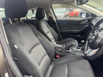 Mazda Mazda3 2.2 SKYACTIV-D SE-L Nav Fastback Euro 6 (s/s) 4dr