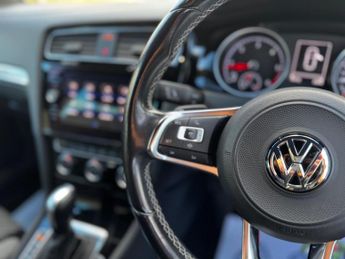 Volkswagen Golf 2.0 TDI R-Line DSG Euro 6 (s/s) 5dr