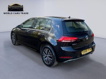 Volkswagen Golf 1.6 TDI SE Nav DSG Euro 6 (s/s) 5dr