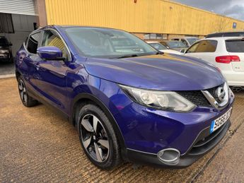 Nissan Qashqai 1.2 DIG-T N-Connecta XTRON 2WD Euro 6 (s/s) 5dr