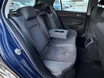 Volkswagen Golf 2.0 TDI Style DSG Euro 6 (s/s) 5dr
