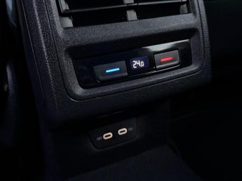 Volkswagen Golf 2.0 TDI Style DSG Euro 6 (s/s) 5dr