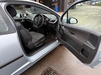 Peugeot 207 1.4 Verve Euro 5 3dr