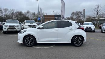 Toyota Yaris 1.5 VVT-h Design E-CVT Euro 6 (s/s) 5dr