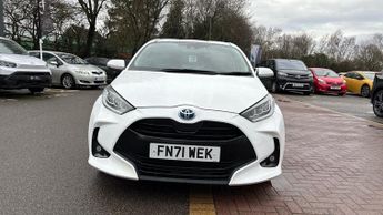 Toyota Yaris 1.5 VVT-h Design E-CVT Euro 6 (s/s) 5dr