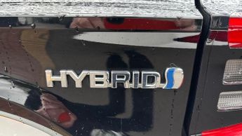 Toyota Yaris 1.5 VVT-h Design E-CVT Euro 6 (s/s) 5dr