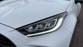 Toyota Yaris 1.5 VVT-h Design E-CVT Euro 6 (s/s) 5dr