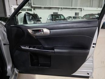 Lexus CT 1.8 200h Luxury CVT Euro 6 (s/s) 5dr