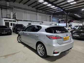 Lexus CT 1.8 200h Luxury CVT Euro 6 (s/s) 5dr