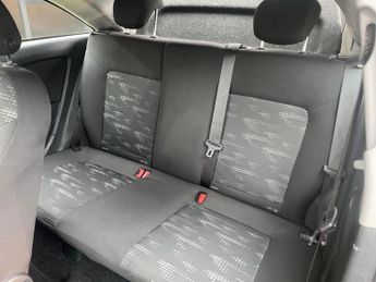 Vauxhall Corsa 1.4 16V Exclusiv Auto Euro 5 3dr