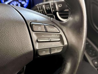 Hyundai KONA 1.6 h-GDi Premium SE SUV 5dr Petrol Hybrid DCT Euro 6 (s/s) (141