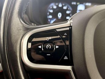 Volvo V90 Cross Country 2.0 D5 Plus Auto AWD Euro 6 (s/s) 5dr
