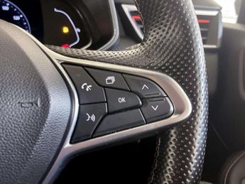 Renault Clio 1.0 TCe RS Line Hatchback 5dr Petrol Manual Euro 6 (s/s) (90 ps)