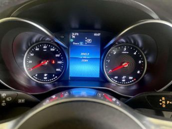 Mercedes-Benz GLC 2.0 GLC220d AMG Line SUV 5dr Diesel G-Tronic+ 4MATIC Euro 6 (s/s