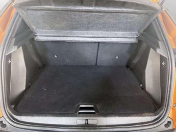 Peugeot E-2008 50kWh GT Premium SUV 5dr Electric Auto (136 ps)