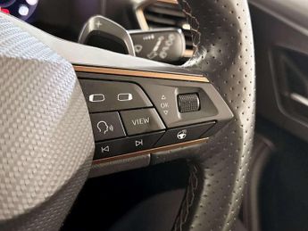 CUPRA Formentor 1.4 eHybrid 12.8kWh V1 SUV 5dr Petrol Plug-in Hybrid DSG Euro 6 