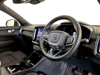 Volvo XC40 Recharge 69kWh Core SUV 5dr Electric Auto (231 ps)