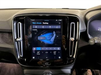 Volvo XC40 Recharge 69kWh Core SUV 5dr Electric Auto (231 ps)