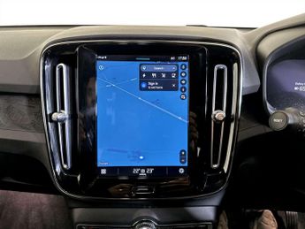 Volvo XC40 Recharge 69kWh Core SUV 5dr Electric Auto (231 ps)