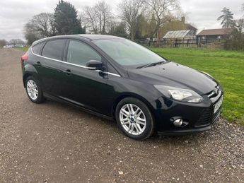 Ford Focus 1.6 TDCi Titanium Hatchback 5dr Diesel Manual Euro 5 (s/s) (115 
