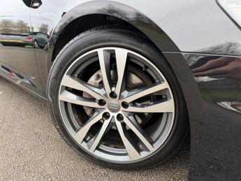 Audi A6 Avant 2.0 TDI 40 S line S Tronic Euro 6 (s/s) 5dr