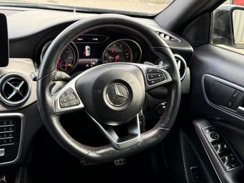 Mercedes-Benz GLA 1.6 GLA180 AMG Line Edition 7G-DCT Euro 6 (s/s) 5dr