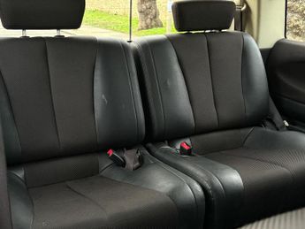 Nissan Elgrand 2.5 [8 Seater ] ULEZ Free