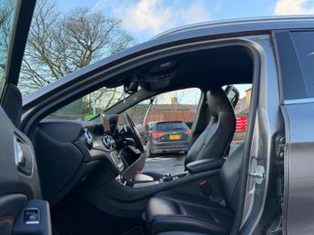 Mercedes-Benz GLA 2.1 GLA220d AMG Line (Premium) 7G-DCT 4MATIC Euro 6 (s/s) 5dr