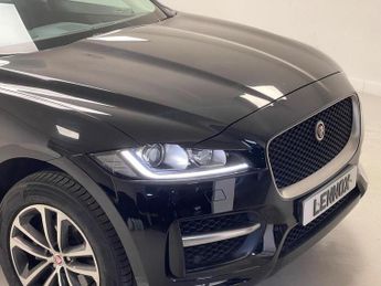 Jaguar F-PACE 2.0 P250i R-Sport Auto AWD Euro 6 (s/s) 5dr