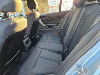 BMW 1 Series 2.0 116d SE Auto Euro 5 (s/s) 5dr