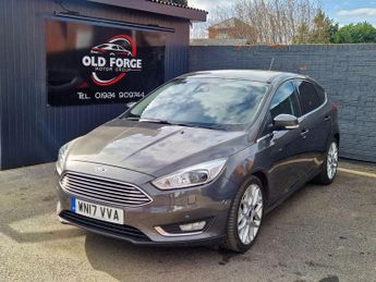 Ford Focus 1.0T EcoBoost Titanium X Euro 6 (s/s) 5dr