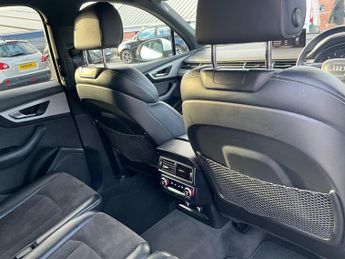 Audi Q7 3.0 TDI V6 S line Tiptronic quattro Euro 6 (s/s) 5dr