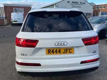 Audi Q7 3.0 TDI V6 S line Tiptronic quattro Euro 6 (s/s) 5dr