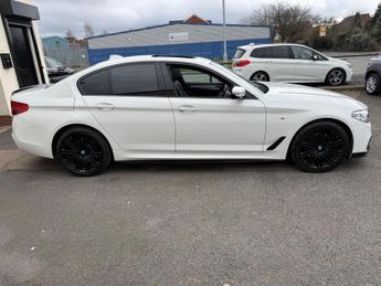 BMW 5 Series 3.0 530d M Sport Auto xDrive Euro 6 (s/s) 4dr