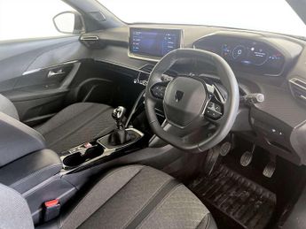 Peugeot 2008 1.2 PureTech Allure SUV 5dr Petrol Manual Euro 6 (s/s) (130 ps)