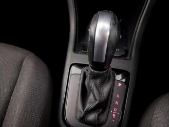 Volkswagen e-up! 36.8kWh e-up! Hatchback 5dr Electric Auto (82 ps)