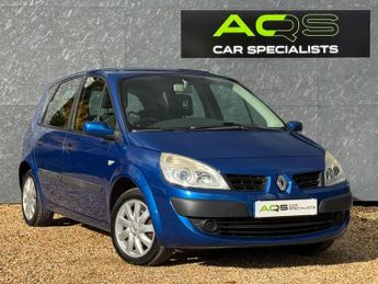 Renault Scenic 1.5 dCi Dynamique 5dr
