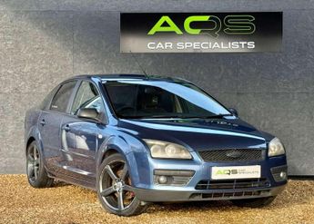 Ford Focus 2.0 Ghia 4dr