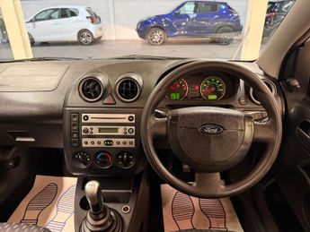 Ford Fiesta 1.4 Zetec 5dr