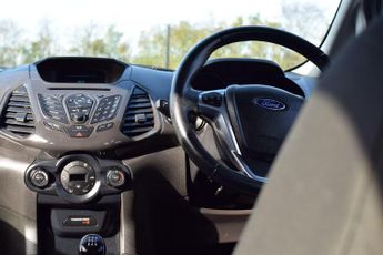 Ford EcoSport 1.0T EcoBoost Titanium 2WD Euro 5 (s/s) 5dr