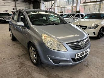 Vauxhall Corsa 1.4i 16v Club 5dr