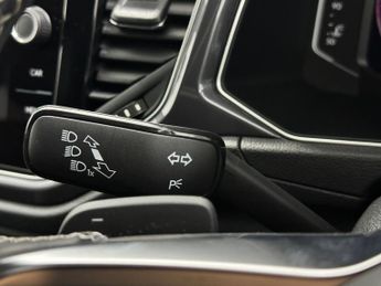 Volkswagen T-Roc 1.5 TSI EVO R-Line DSG Euro 6 (s/s) 5dr