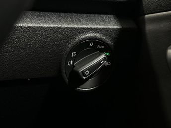 Volkswagen T-Roc 1.5 TSI EVO R-Line DSG Euro 6 (s/s) 5dr