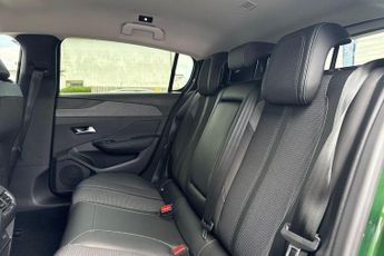 Peugeot 308 1.6 12.4kWh Allure Premium Hatchback 5dr Petrol Plug-in Hybrid e