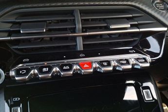 Peugeot 208 1.2 HYBRID GT Hatchback 5dr Petrol Hybrid e-DSC6 Euro 6 (s/s) (1